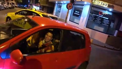 Motosikletlilerin ölümden kıl payı kurtulduğu anlar kamerada