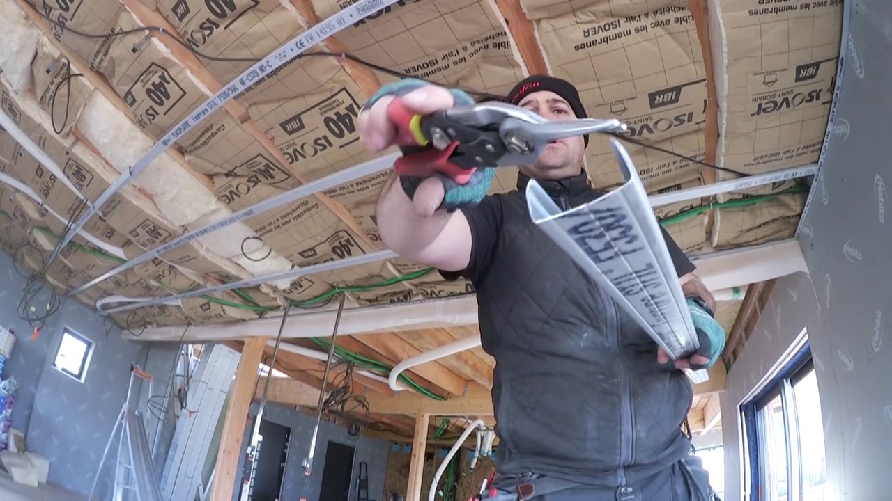 5/9  Comment poser les fourrures F530 Placo au plafond... quelques conseils Pros  / DRYWALL