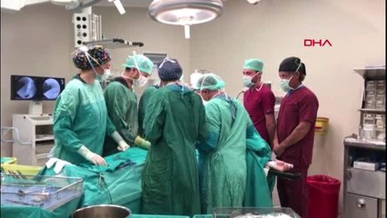 Antalya rus turistin karaciğeri, iki türk'e can oldu