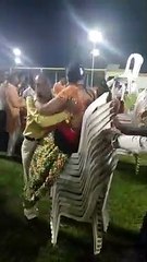 ऐसे कौन करता है