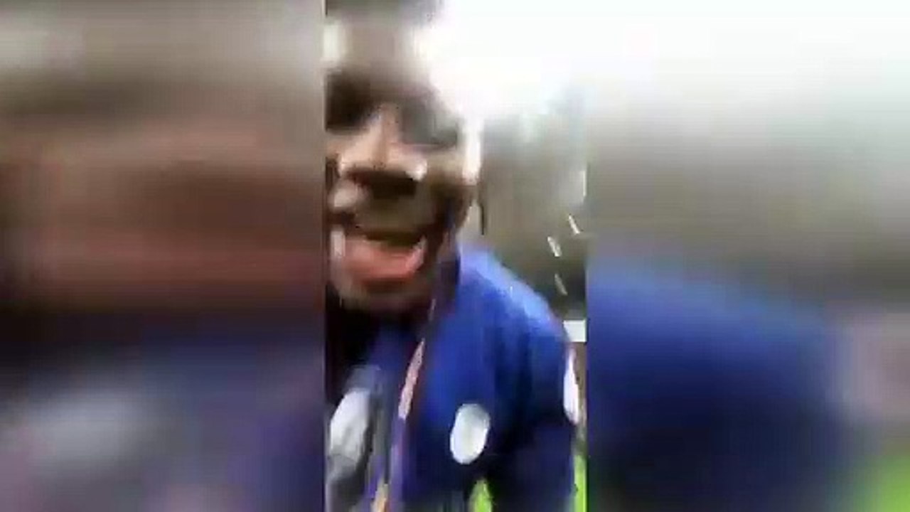 Bafetimbi Gomis'in, Asya Şampiyonlar Ligi şampiyonluğu sevinci