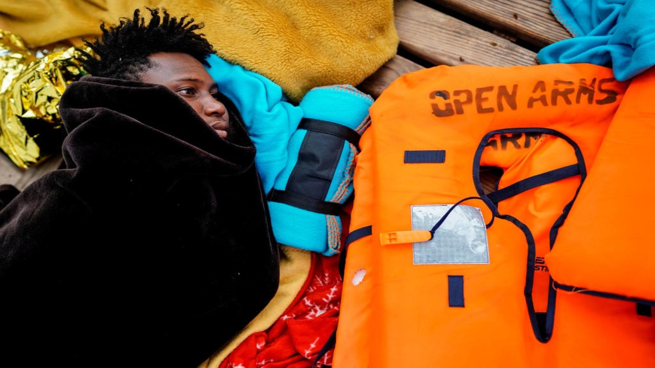 Italy leaves rescued African migrants stranded at sea