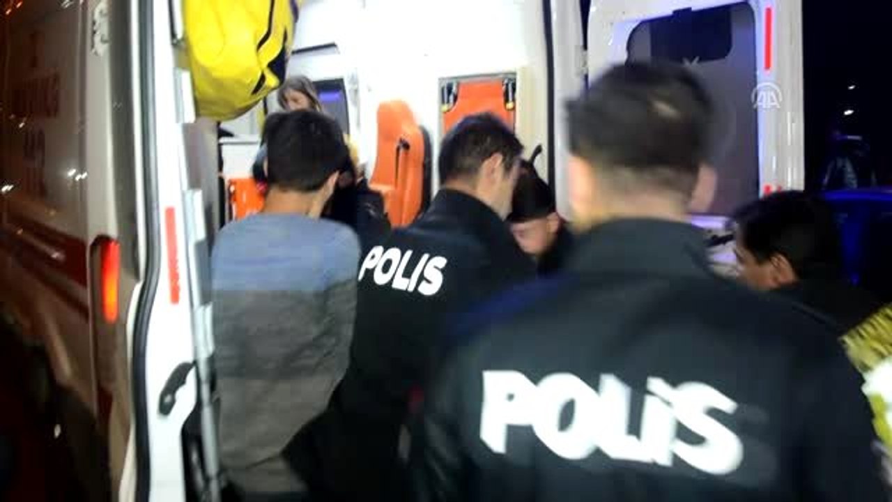 Karaman'da yön levhasına çarpan otomobilin sürücüsü yaralandı