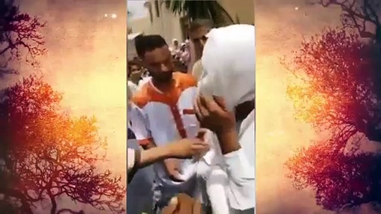 هناك شعرة رقيقة تفصل بين العزة والكرامة الإنسانية وبين الذل والهوان