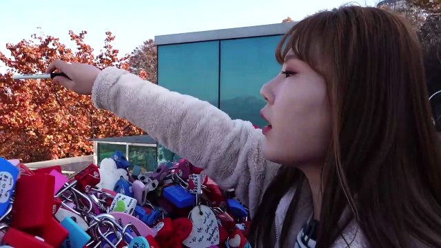 Big salmon sushi and salmon belly from Taiwan Sun Way Restaurant