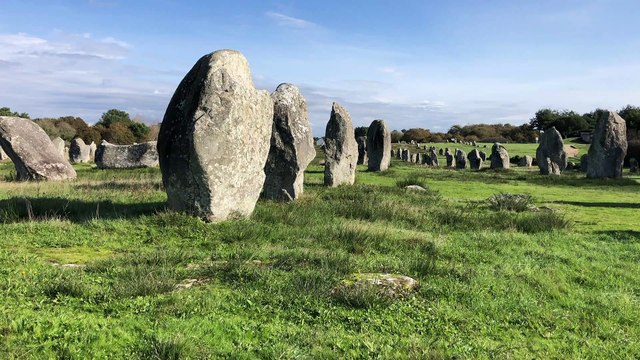 Carnac |Les bons Menhirs de Carnac - Bretagne Télé
