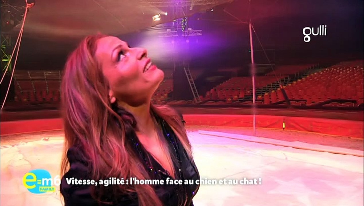 Découvrez Mac Lesggy qui devient trapeziste dans un cirque sur Gulli en sautant à plus de 10 mètres de haut, soit l'équivalent de 4 étages