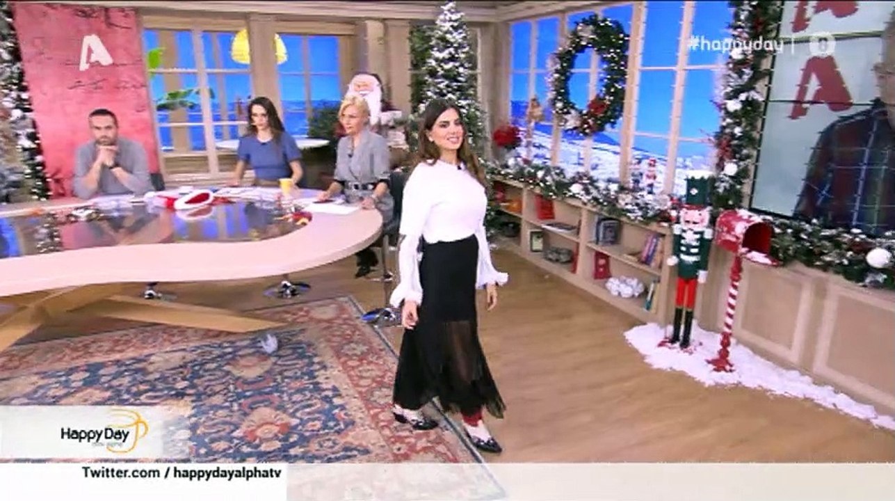 Σταματίνα Τσιμτσιλή: Θα τρελαθείτε με την λεπτομέρεια στην εμφάνισή της – Απίστευτες ατάκες on air!