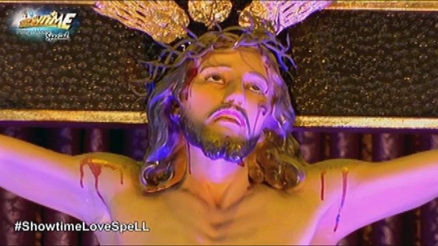 LOVE SPELL: Romeo, humingi ng tawad sa Panginoon sa lahat ng mga nagawang kasalanan