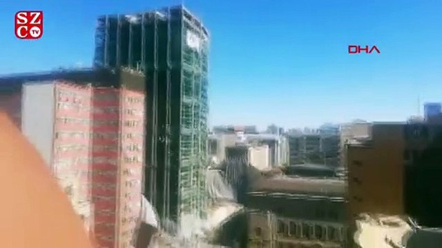 Güney Afrika'da 108 metrelik bina yıkıldı