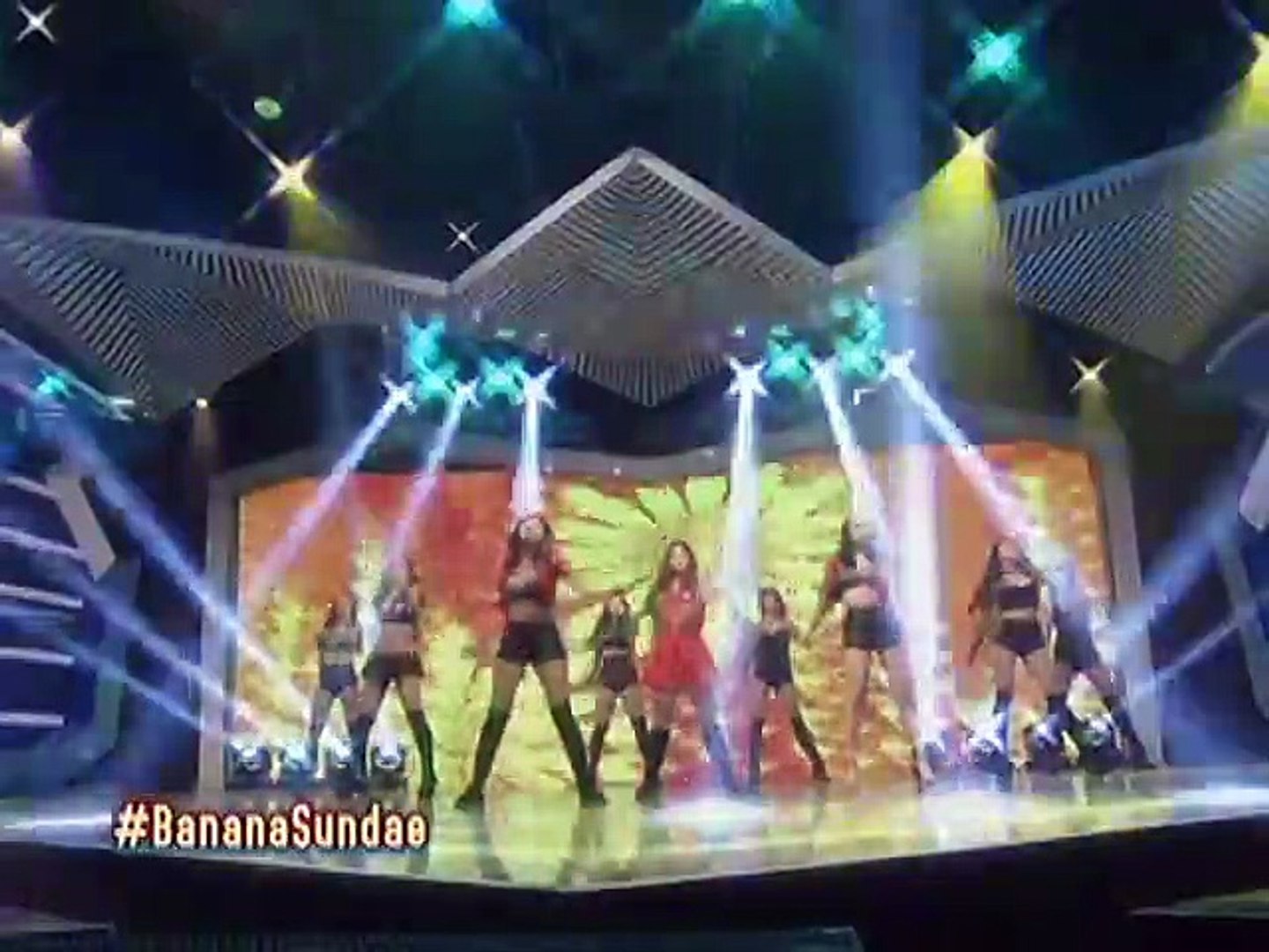 Miles, Sunshine and Aiko in a sexy and fierce opening dance number - video  Dailymotion