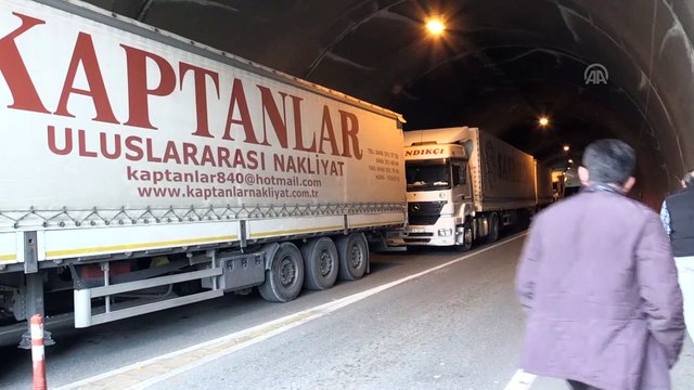 Sarp Sınır kapısında tır kuyruğu - ARTVİN