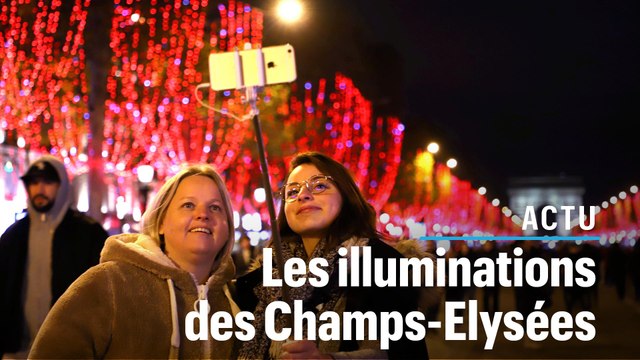 Champs-Elysées : les illuminations de noël brilleront jusqu'au 8 janvier