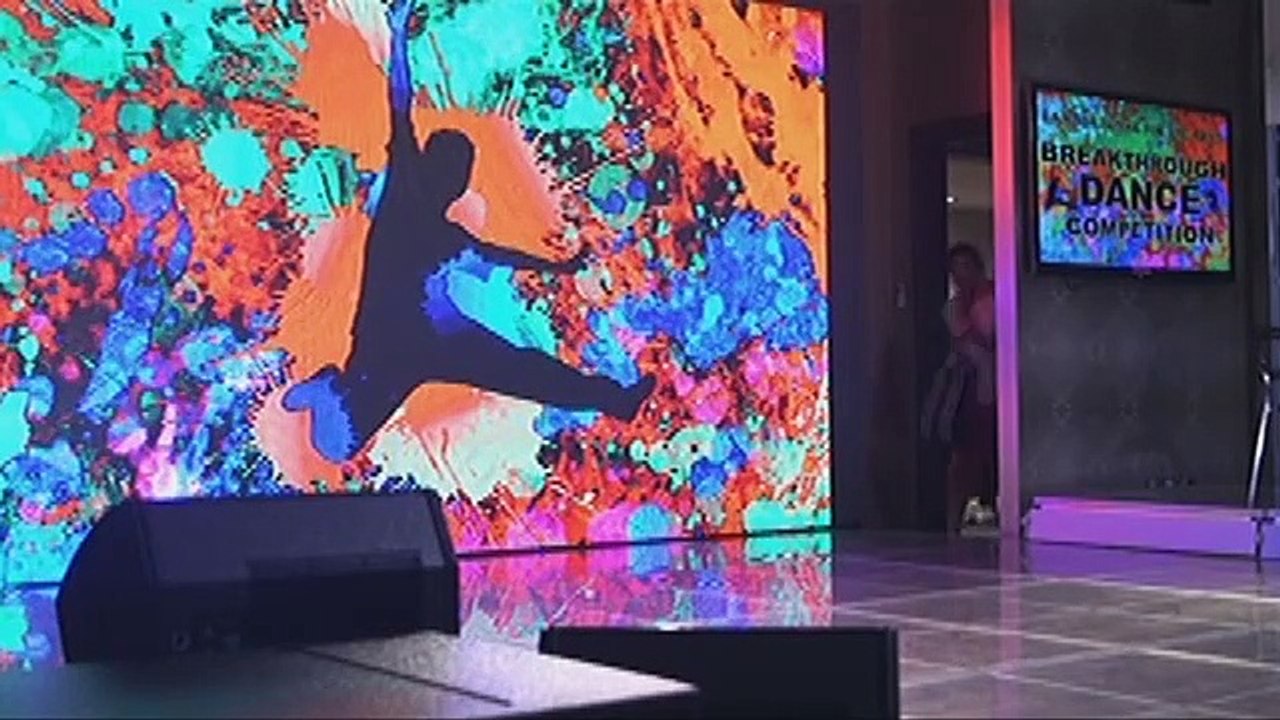 Tin, pinanood ang performance nina Macoy at Caitlyn