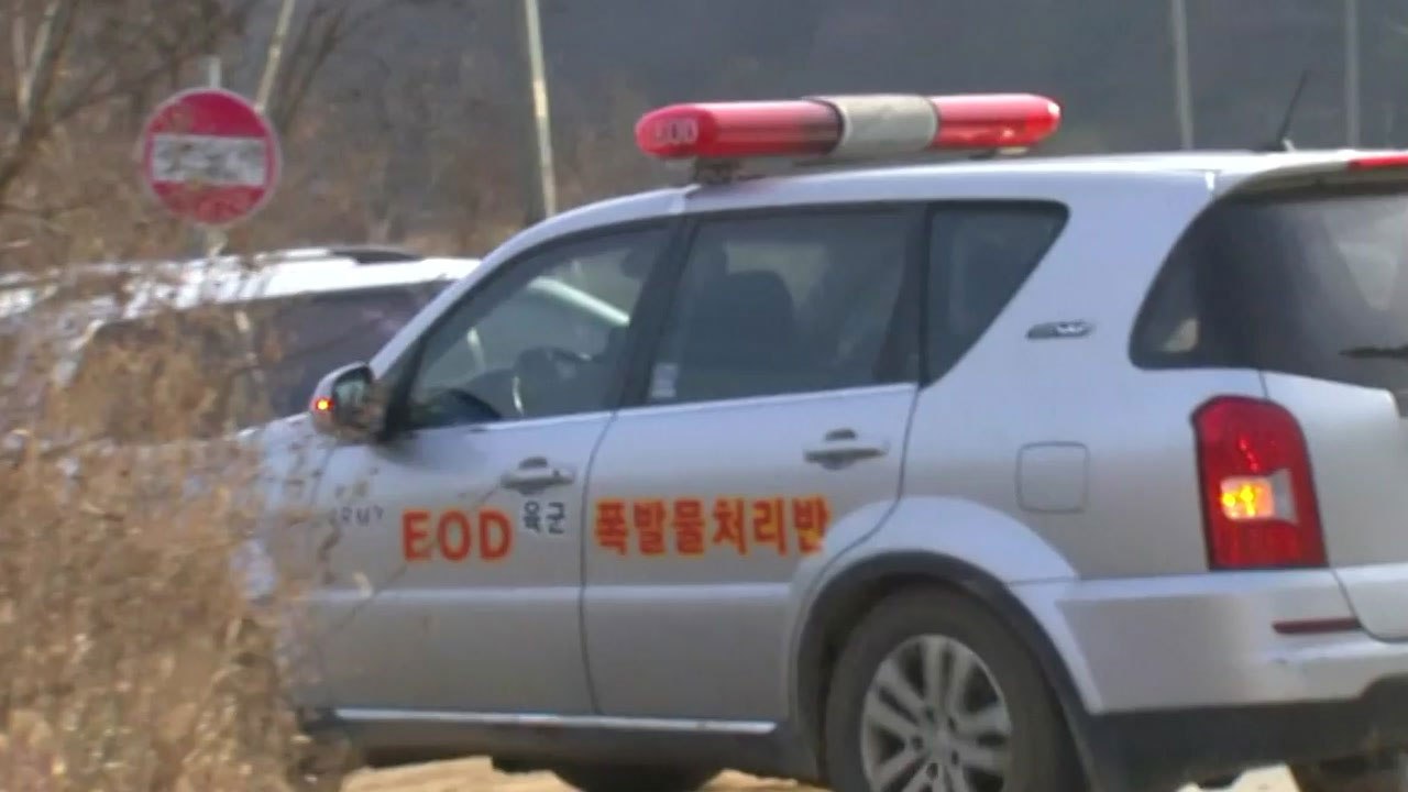 [기자브리핑] 파주 공병부대 폭발 사고 군인 1명 사망 1명 부상...육군 "원인 조...