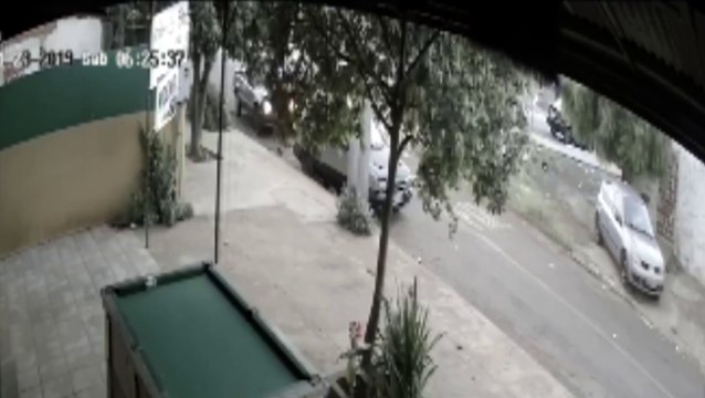 Delegacia de Homicídios divulga imagens de assassinato registrado no Santa Cruz