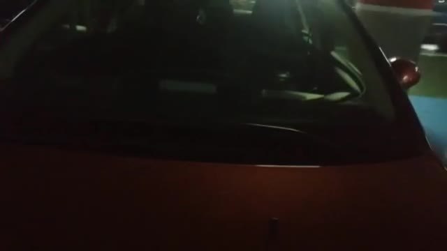 #niunmomentito, una campaña para que se respeten las plazas de aparcamiento de discapacitados