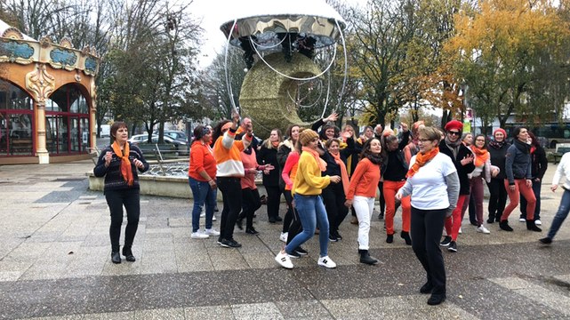 Un flash mob contre les violences faites aux femmes