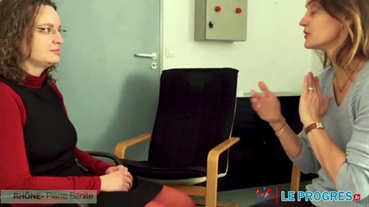 Marie Peraldi-Decitre, psychologue au sein du service de psychiatrie de liaison du centre hospitalier Lyon Sud pratique l’EFT