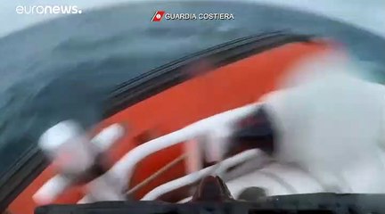 У Лампедузы найдены тела погибших мигрантов