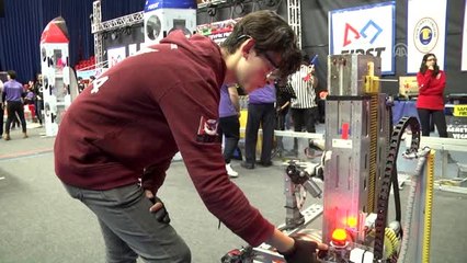 Liseli gençlerin yarıştığı "Ankara FRC Off Season Robot Turnuvası" sona erdi