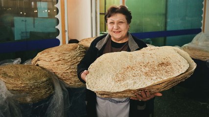 How lavash bread is made in Armenia
