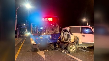 대구 교차로에서 4중 추돌...8명 부상 / YTN