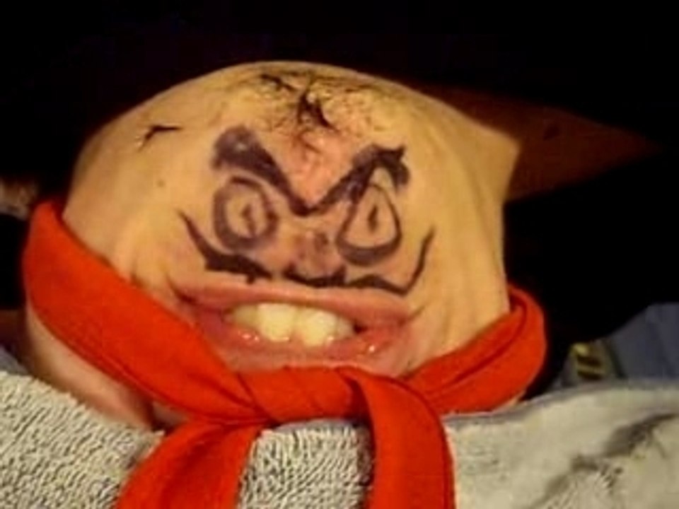 Menton bonhomme Méchant