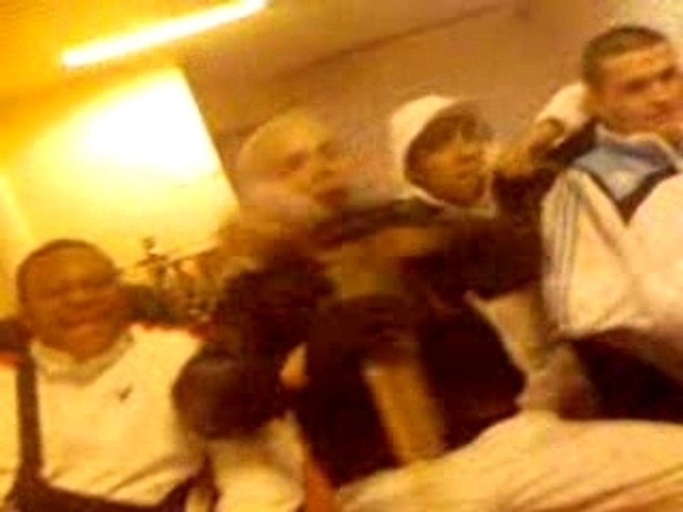 sharko freestyle de rue en direct du cyber