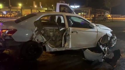 "Dur" ihtarına uymayan şüphelilerin bulunduğu araç kaza yaptı