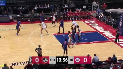 Louis King (24 points) Highlights vs. Erie BayHawks