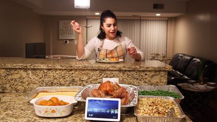 I tried cooking an entire Thanksgiving dinner using Google Home Hub and found there are 2 major flaws with it