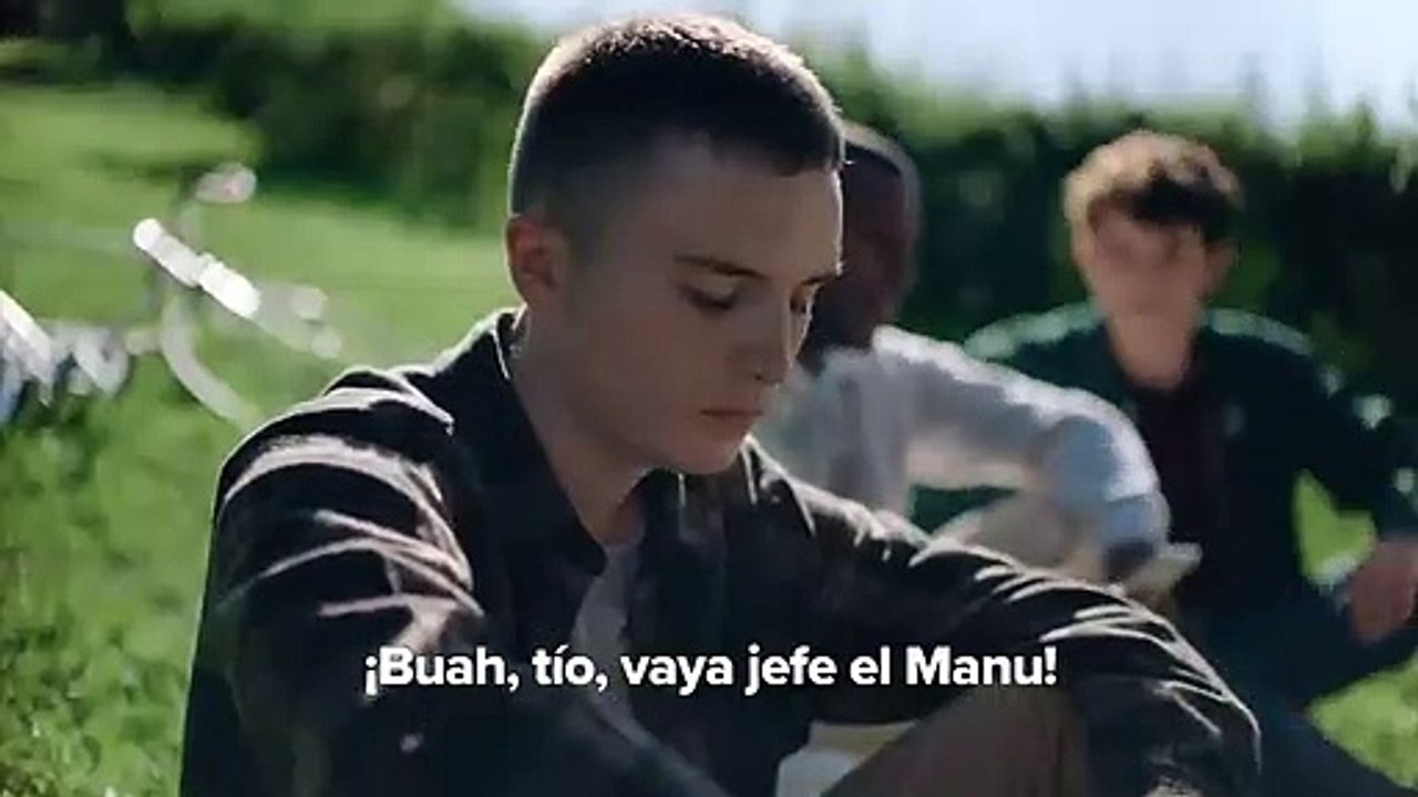 El repugnante vídeo de Colau en el que los machistas hablan en castellano y quienes los denuncian hablan catalán