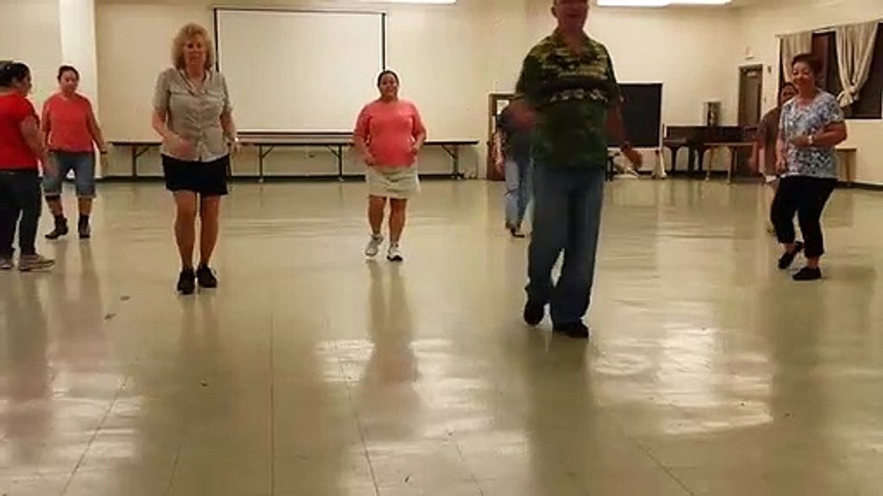 Travel To The Beat (Line Dance)