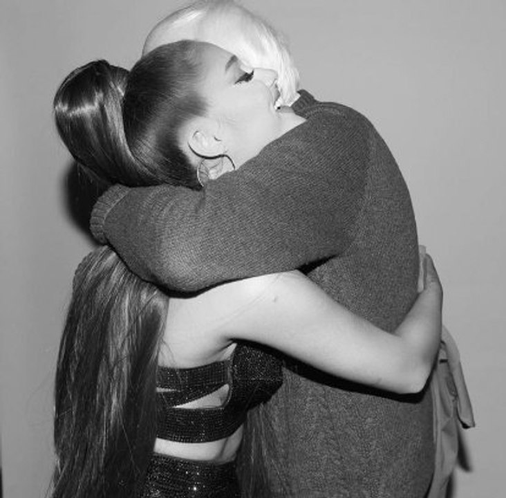 Ariana Grande Shares a Warm Moment With Bernie Sanders
