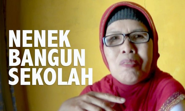 Inspiratif! Nenek 61 Tahun Dirikan Sekolah PAUD