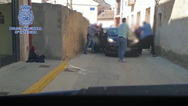 Caen dos grupos que cometían asaltos a bancos en Madrid