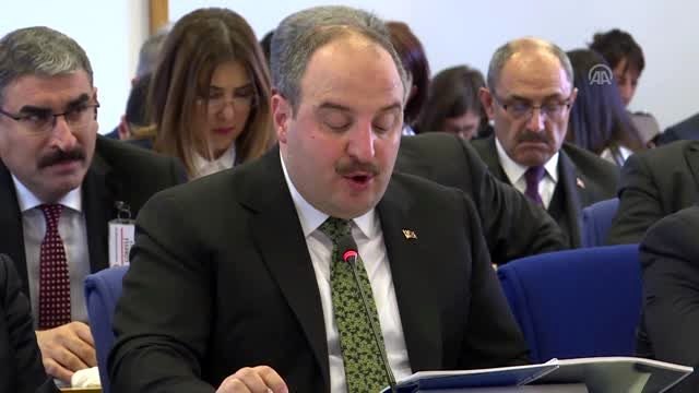 Varank: Görüş içi ve görüş ötesi hava-hava füzelerine ilişkin çalışmalarımız büyük bir hızla...