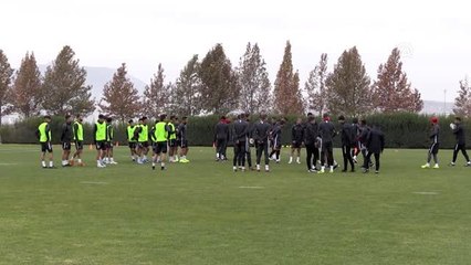 Bülent Uygun - Beşiktaş maçı hazırlıkları ve Ntep, Tavares ve Bilal kadro dışı kalması