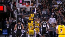 [스포츠 영상] NBA 르브론 제임스의 강력한 블록슛