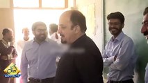 PTI leader Firdous Shamim Naqvi Faces Embarrassment by Female Student at Karachi school