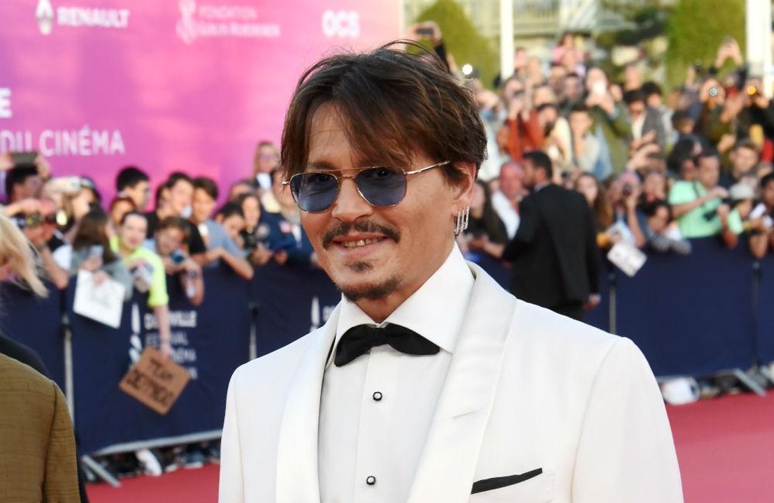 Johnny Depp regelt die Anwaltskosten