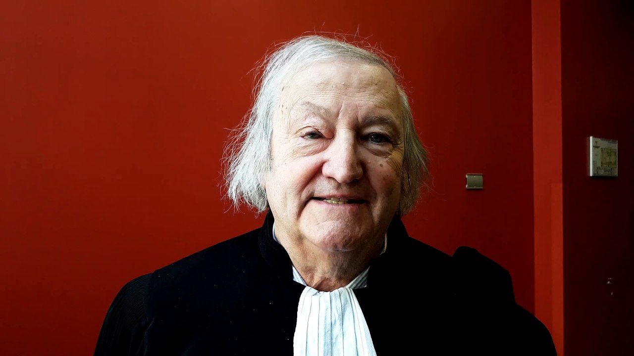 Me André Buffard défend l'un des huit prévenus