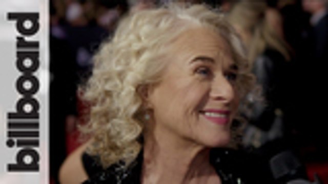 Carole King Talks Honoring Taylor Swift & What She Admires About Her | AMAs 2019