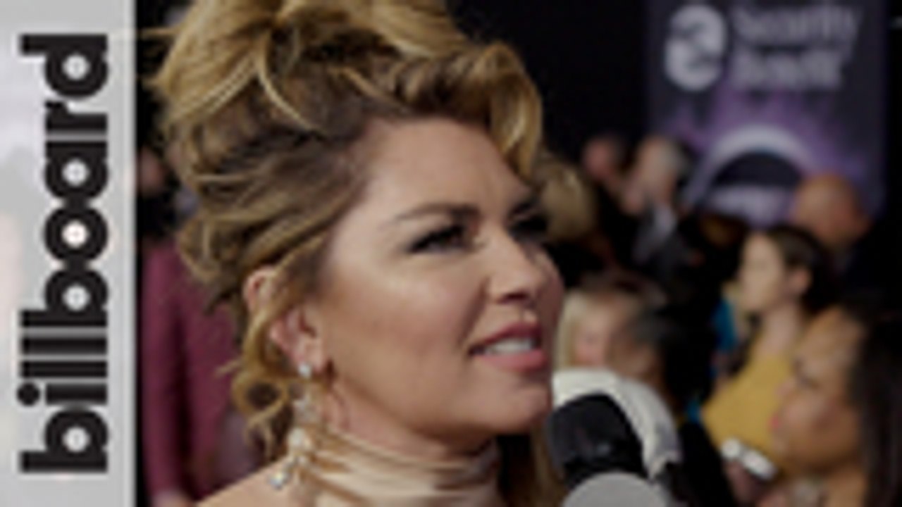Shania Twain Talks Vegas Residency & Mixing Pop & Country Music Together | AMAs 2019