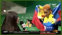 Leopoldo Lares con el récord panamericano de salto largo, Yulimar Rojas