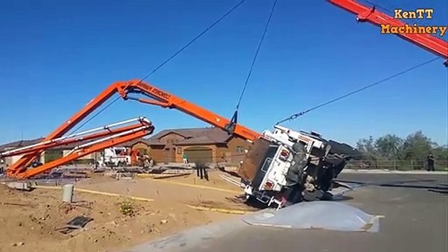 Dangerous Heavy Concrete Equipment Idiots Operator, Crash Construction Machines Driving
