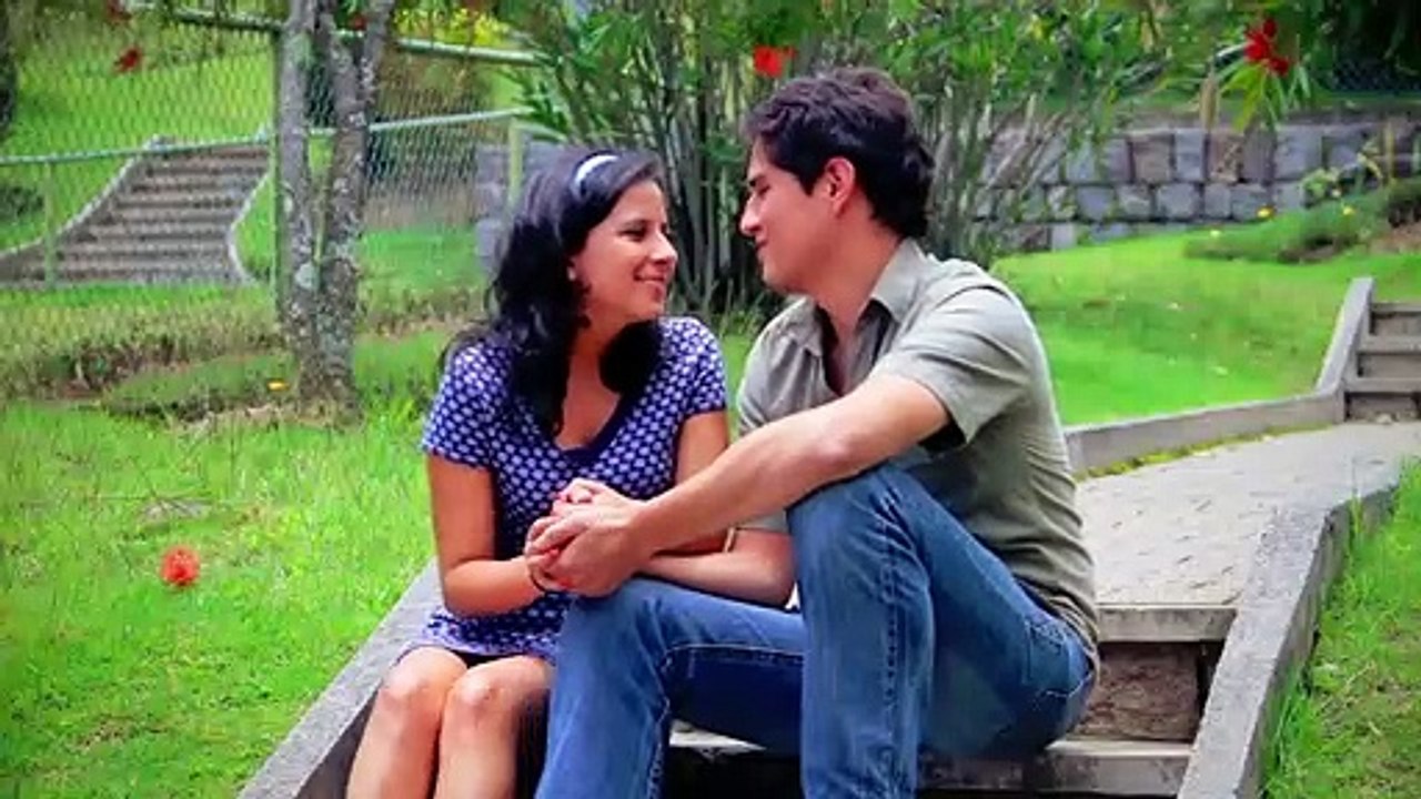 Mundo Al Revés: Gays y Héteros (#ProudToLove)