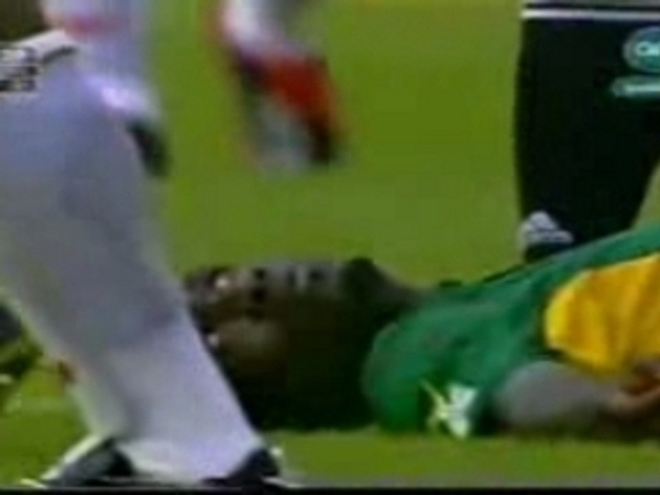Marc-vivien foe hommage