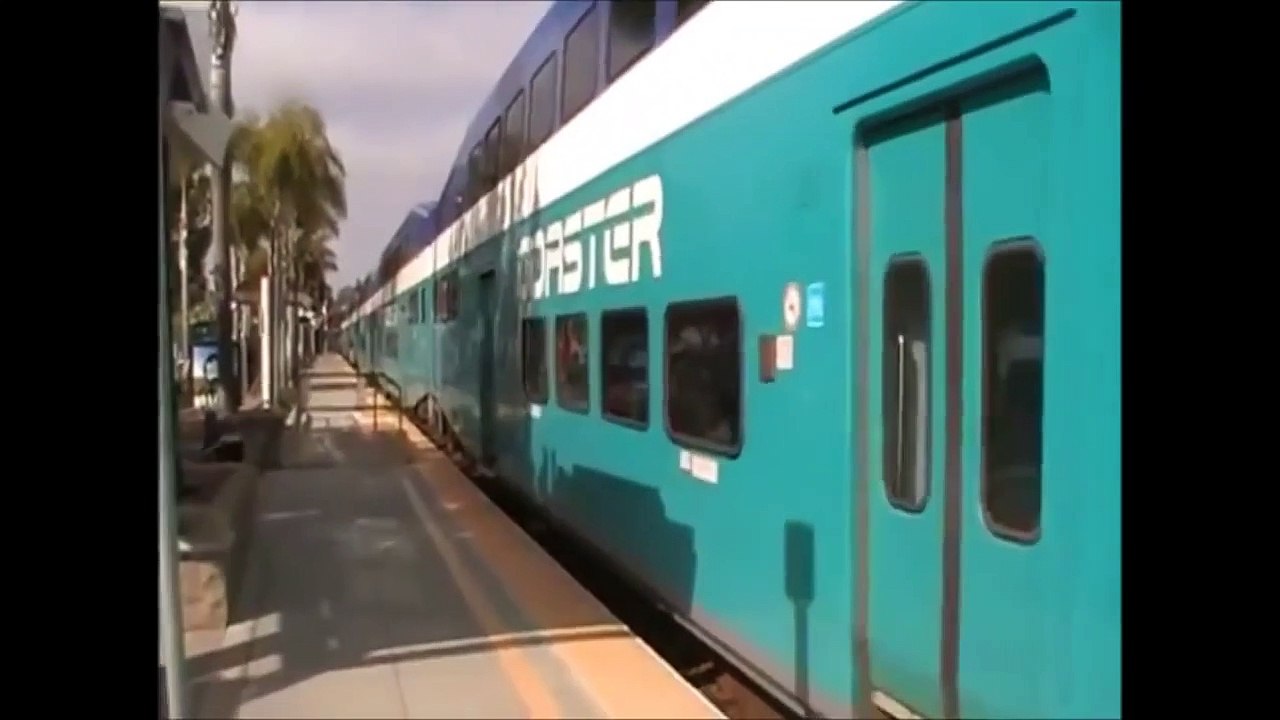 Railfanning Poinsettia Station- Amtrak & BNSF action 11-10-09
